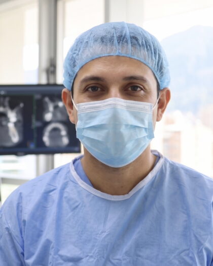 Dr. Camilo Urrego